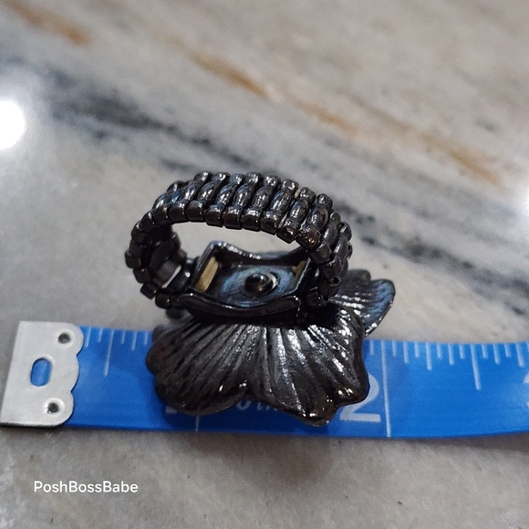 Flower stretch fashion ring black with rhinestone - Picture 5 of 6